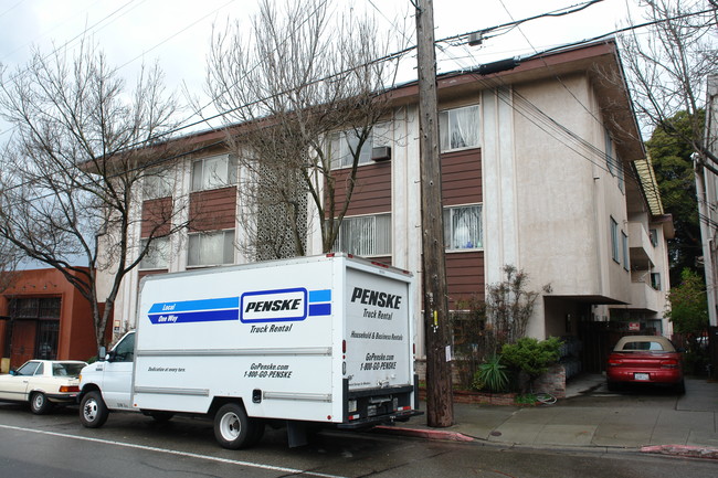 1619 Hopkins St in Berkeley, CA - Building Photo - Building Photo