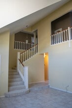 35 Fisher Ct in Templeton, CA - Building Photo - Building Photo