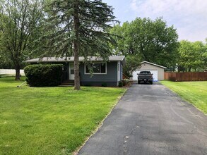 479 North St in Green Lake, WI - Foto de edificio - Building Photo