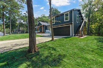 1503 E Lakeview Dr in Dallas, TX - Building Photo - Building Photo