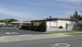 Adobe Mobile Lodge Apartments