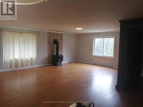 6037 7th Line in New Tecumseth, ON - Building Photo - Building Photo