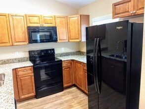 9278 N Travis Dr in Citrus Springs, FL - Building Photo - Building Photo