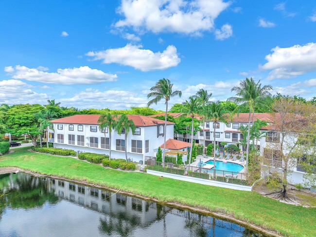 San Marino at Town Place in Boca Raton, FL - Foto de edificio - Building Photo