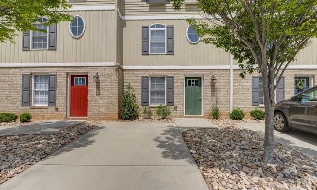 27 Gloucester Dr in Lynchburg, VA - Building Photo - Building Photo