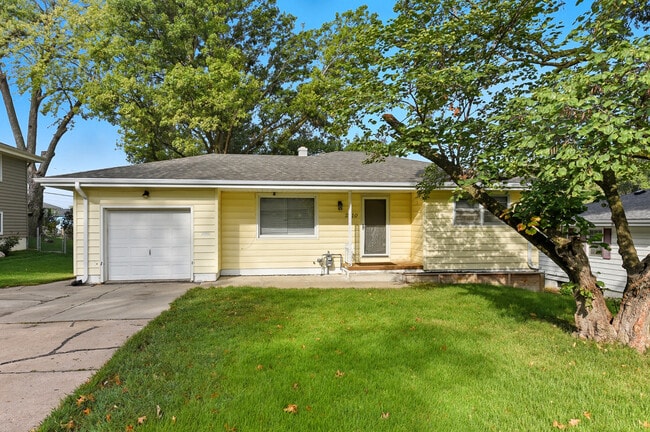 property at 2710 S 48th Ave