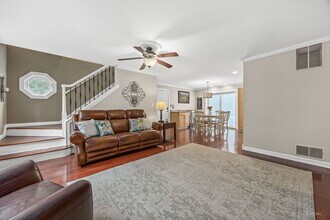 4939 Lee Ave in Downers Grove, IL - Building Photo - Building Photo