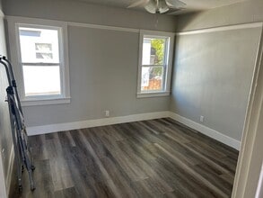 1713 1/2 V St in Sacramento, CA - Building Photo - Building Photo