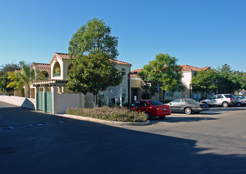 Park Glenn Senior Apartments in Camarillo, CA - Building Photo