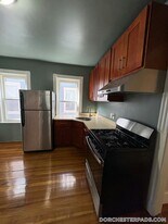 6 Taft St in Boston, MA - Building Photo