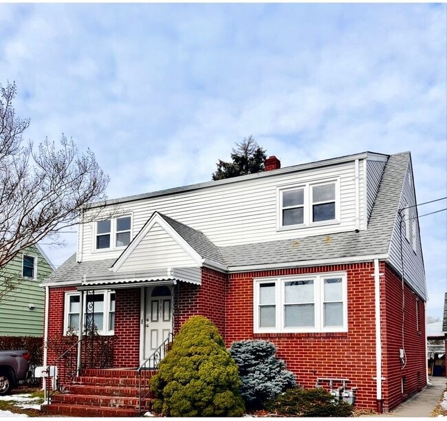 property at 351 Capitol St