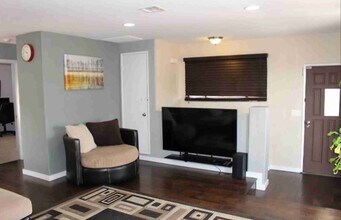 8610 Potrero St in Spring Valley, CA - Building Photo - Building Photo