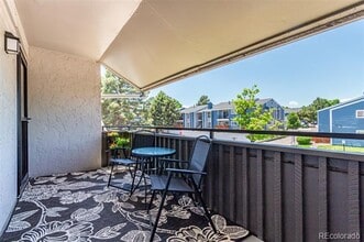 2301 E Fremont Ave in Centennial, CO - Building Photo - Building Photo