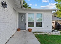 6302 Arnold Dr in Austin, TX - Foto de edificio - Building Photo