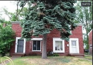 19414 Ryan Rd in Detroit, MI - Building Photo - Building Photo