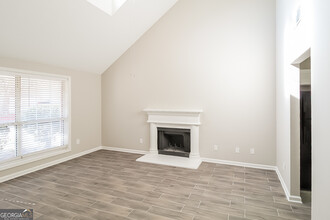 5224 Walnut Ct in Stonecrest, GA - Building Photo - Building Photo