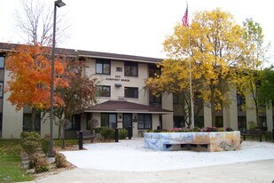 300 2nd St SE, Unit Humphrey Manor in Wadena, MN - Building Photo