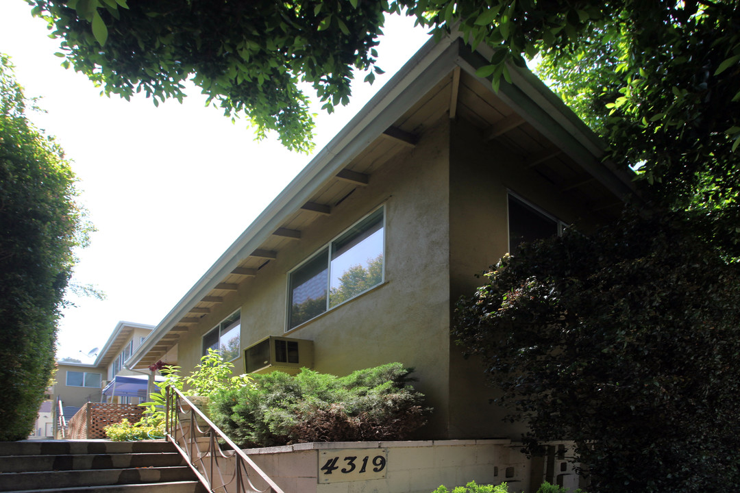 4319 Verdugo Rd in Los Angeles, CA - Building Photo