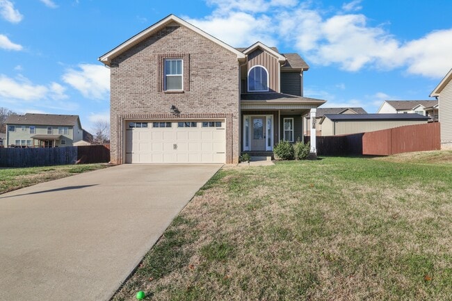 1176 Elizabeth Ln in Clarksville, TN - Building Photo - Building Photo