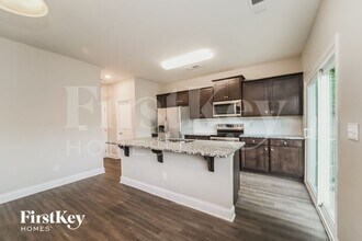9342 Sloan Forest Dr in Charlotte, NC - Building Photo - Building Photo