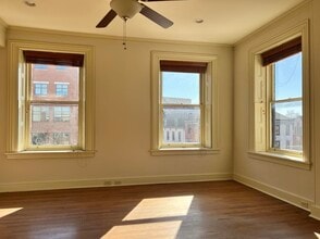 202 State St, Unit 4 in Harrisburg, PA - Foto de edificio - Building Photo