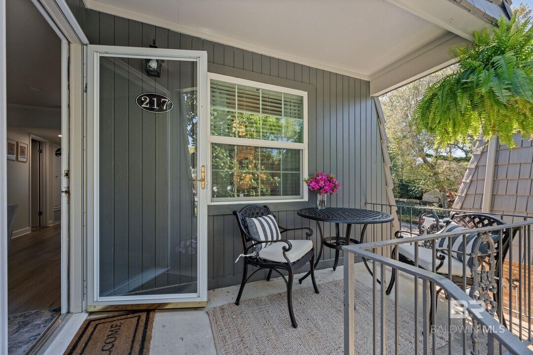 207 S Mobile St in Fairhope, AL - Building Photo