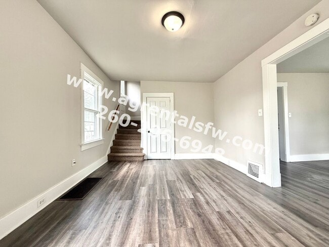 1023 Hamilton Ave in Fort Wayne, IN - Building Photo - Building Photo