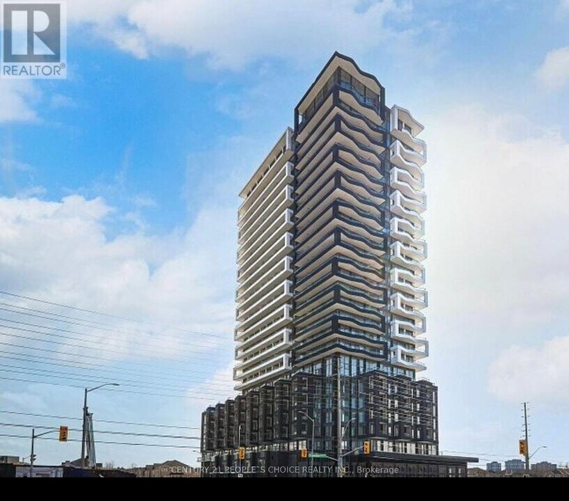 260 Malta Ave. in Brampton, ON - Building Photo