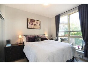 15988-426 26 Ave in Surrey, BC - Building Photo - Building Photo