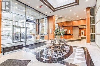 155 Beecroft Rd in Toronto, ON - Building Photo - Building Photo