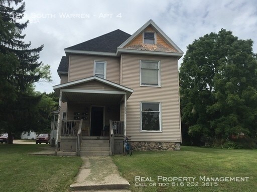 520 S Warren Ave-Unit -Apt 4 in Big Rapids, MI - Building Photo