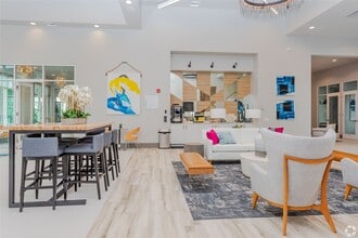 VIVE Apartments - Fort Myers, FL in Ft. Myers, FL - Building Photo - Building Photo