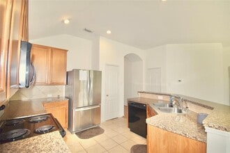 2002 Lansing Cove Dr in Fresno, TX - Building Photo - Building Photo