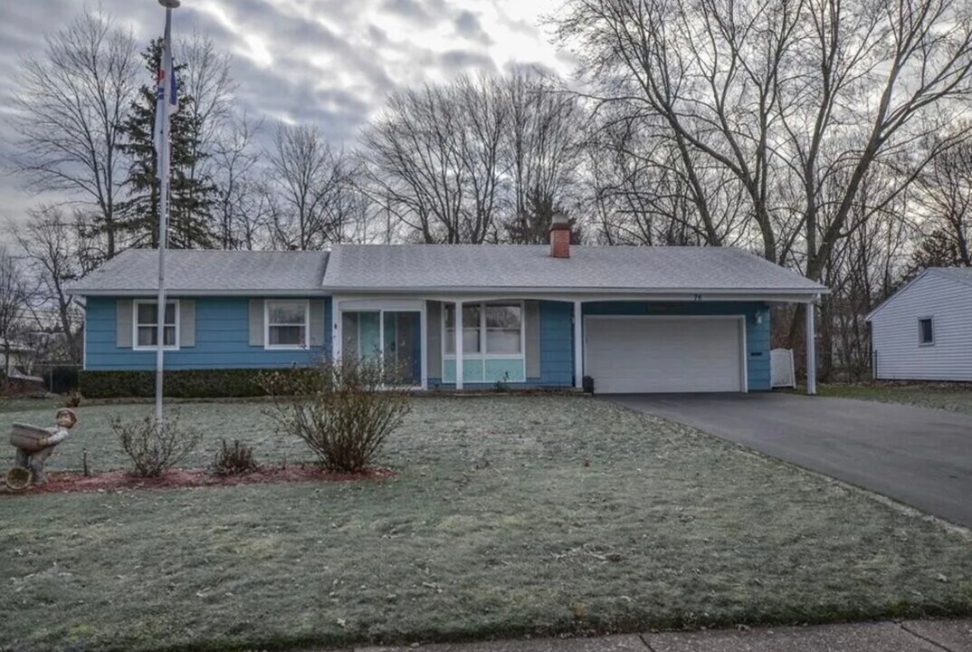 76 Marble Dr in Rochester, NY - Building Photo