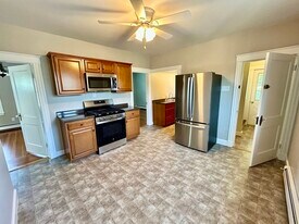41 Harrington Ave, Unit 2 in Quincy, MA - Building Photo