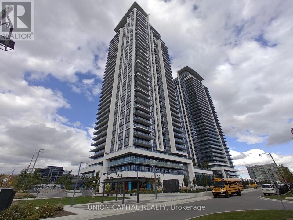 12-112 Gandhi Ln in Markham, ON - Building Photo