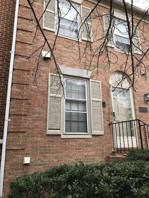 4410 Washington Blvd in Arlington, VA - Building Photo - Building Photo