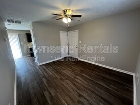 1441 Ireland Dr in Fayetteville, NC - Building Photo
