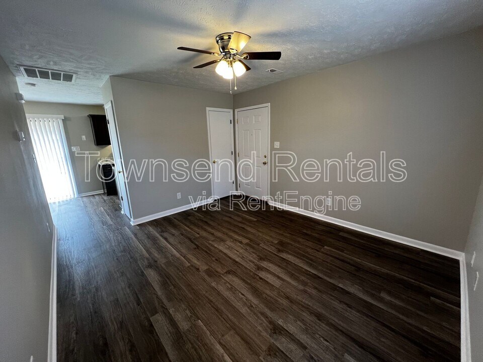 1441 Ireland Dr in Fayetteville, NC - Building Photo