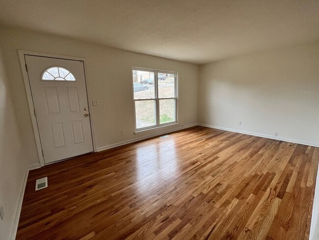 1429 Carousel Rd in Chattanooga, TN - Building Photo - Building Photo