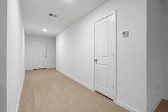 25373 Carnation Ct in Montgomery, TX - Building Photo - Building Photo