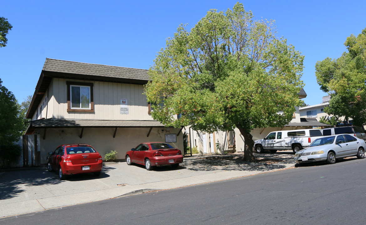 1367 Callen St in Vacaville, CA - Building Photo