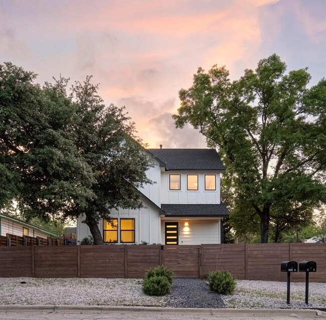 4400 Jinx Ave in Austin, TX - Building Photo - Building Photo