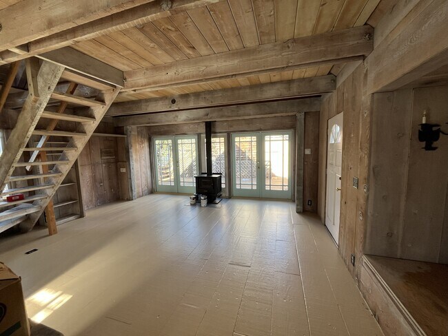 1551 San Lucas St in Seaside, CA - Building Photo - Building Photo