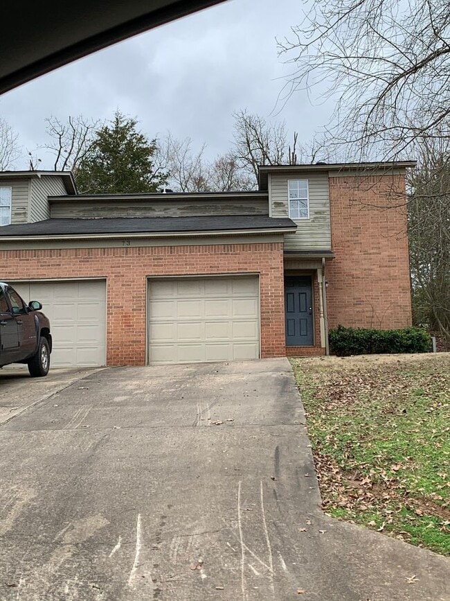 property at 73 W 16th Pl