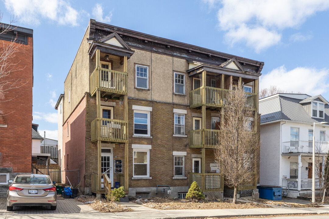 98 Lower Charlotte St in Ottawa, ON - Building Photo