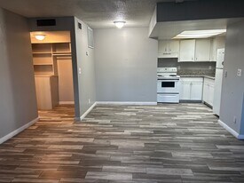 3782 Palos Verdes St