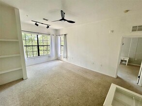6137 Metrowest Blvd-Unit -304 in Orlando, FL - Building Photo - Building Photo