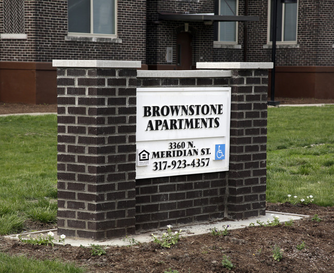 Brownstone Apartments in Indianapolis, IN - Building Photo - Building Photo