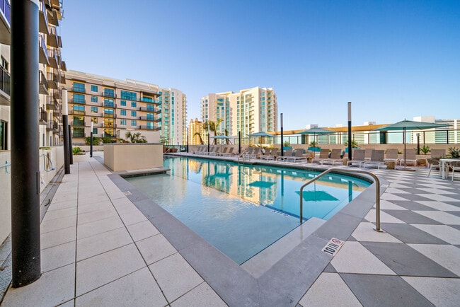 Cordelia in Sarasota, FL - Building Photo - Building Photo